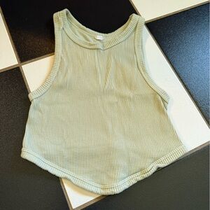 Ribbed Sleeveless Crop Top